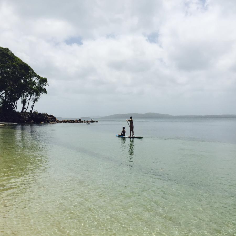 Dutchies Motel Nelson Bay & Dutchmans Beach Apartments ภายนอก รูปภาพ