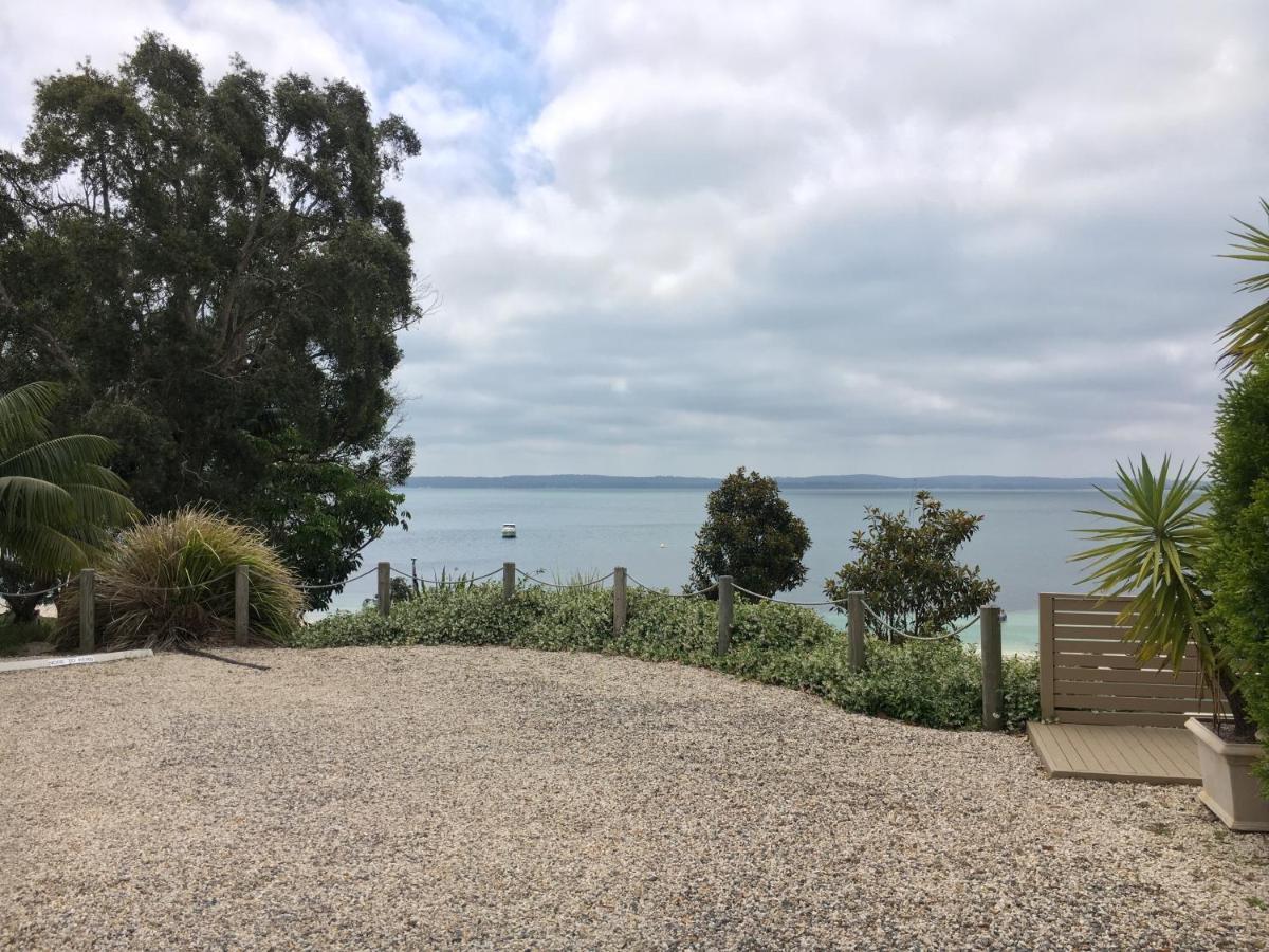 Dutchies Motel Nelson Bay & Dutchmans Beach Apartments ภายนอก รูปภาพ